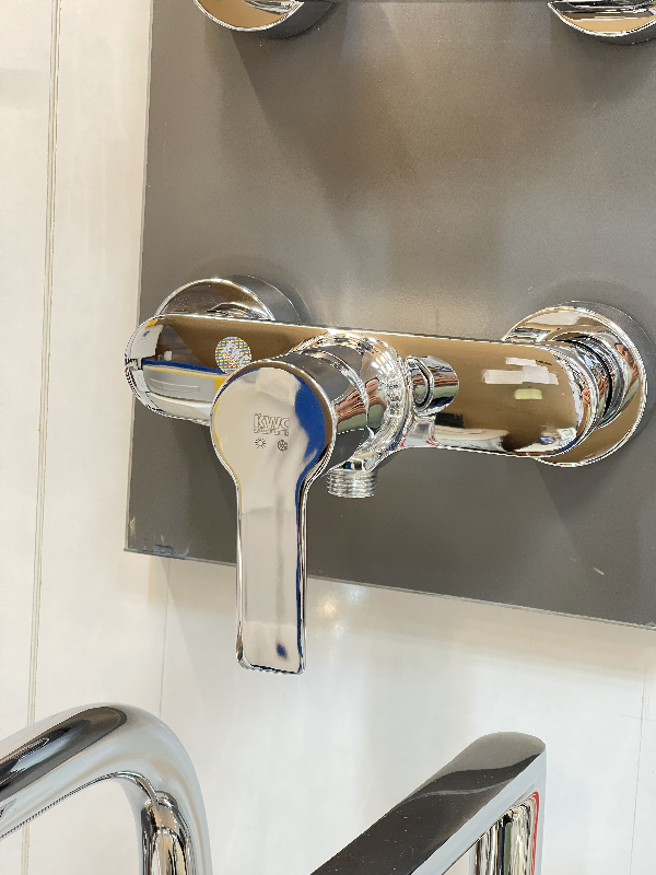 توالت ریتا کروم