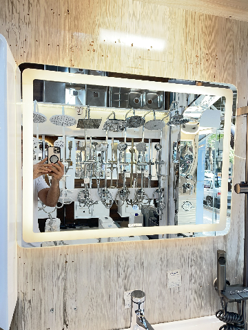 آینه مسطتیل افقی نور آفتابی 60*80 کد 1