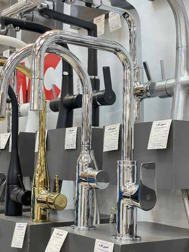 ظرفشویی ورونا شاوری