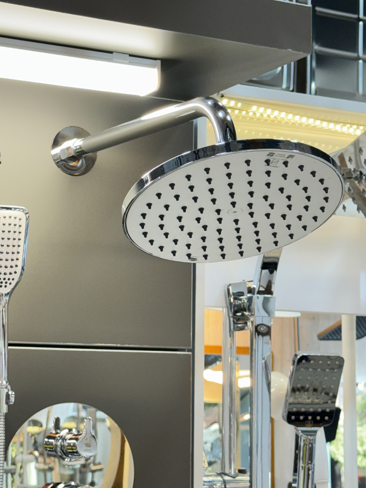 دوش ثابت بزرگ