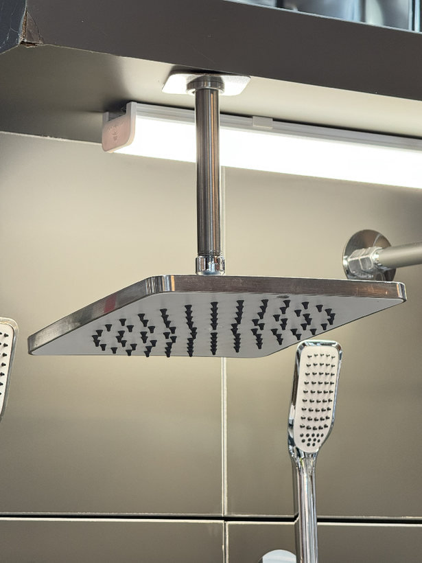 دوش سقفی یولیت